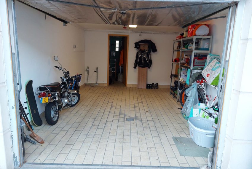 L-3327 CRAUTHEM 10 RUE DE HELLANGE GARAGE