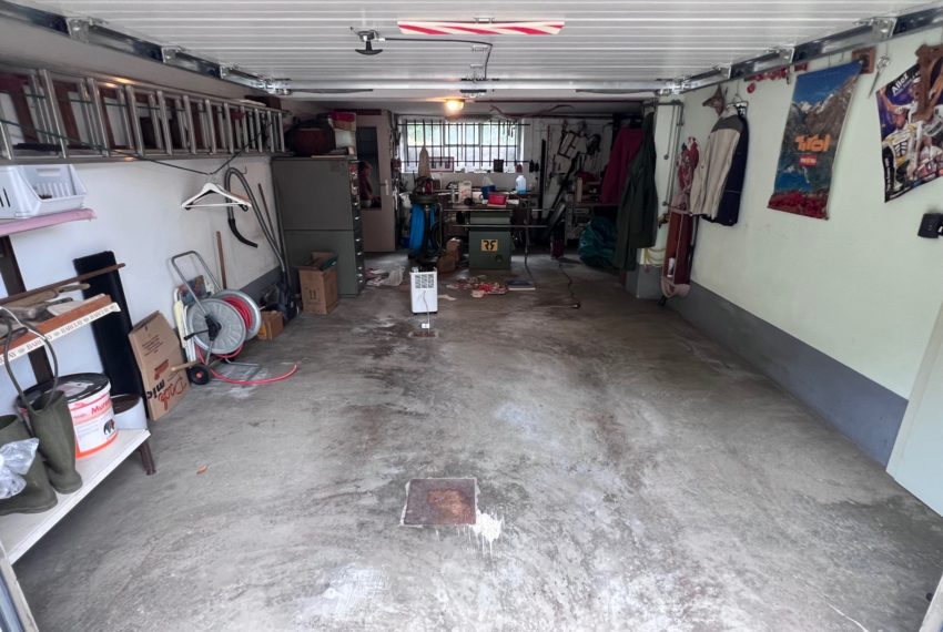 garage